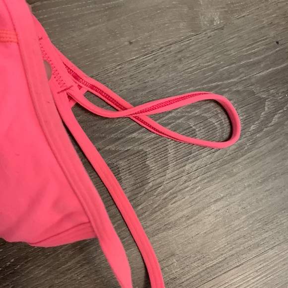 LULULEMON FLO Y BRA - Picture 4 of 5